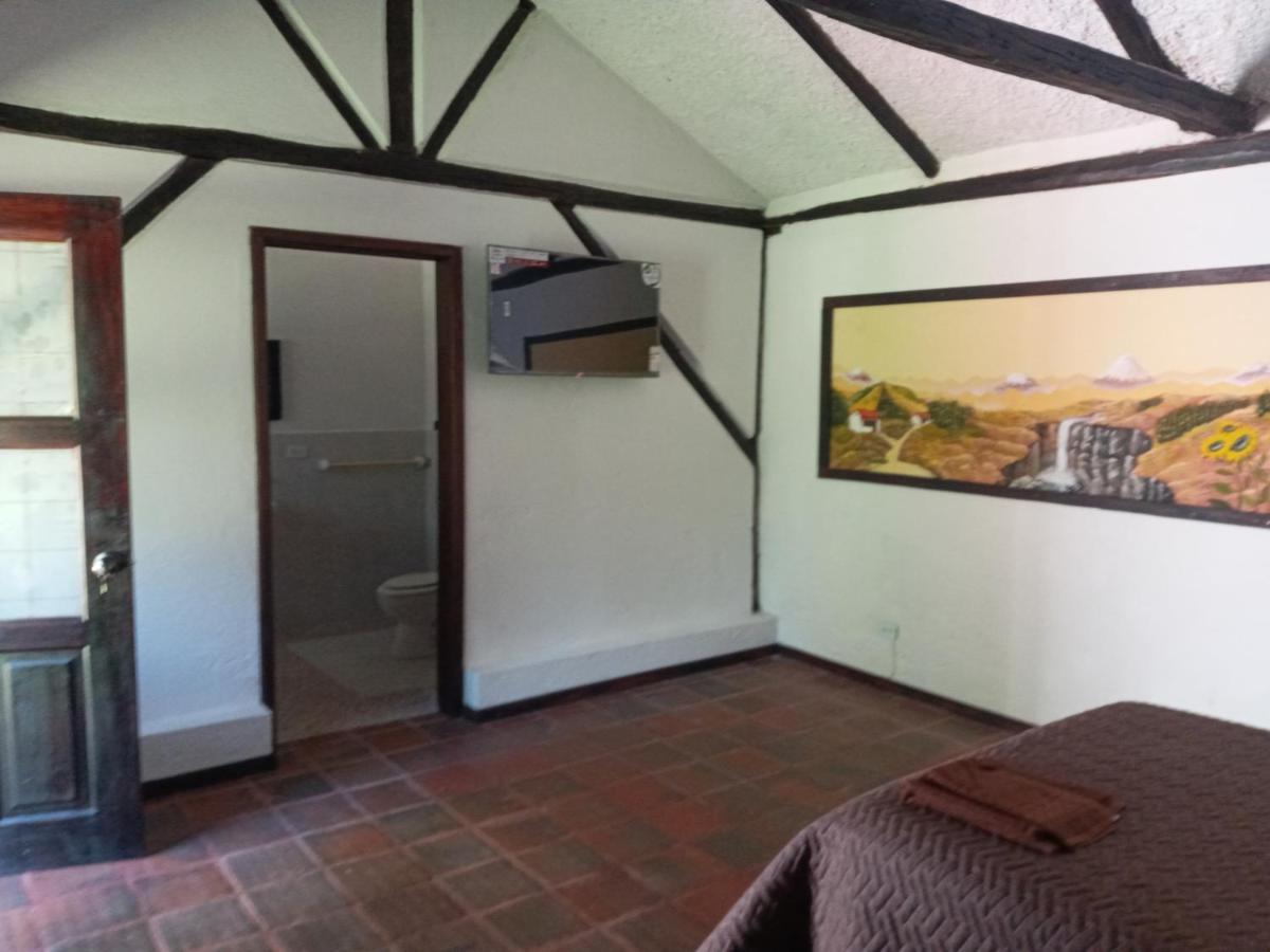 Vila Quinta Los Eucaliptos Quito Exteriér fotografie